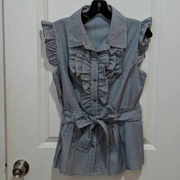 Ravi Famous London Top - Picture 3 of 8